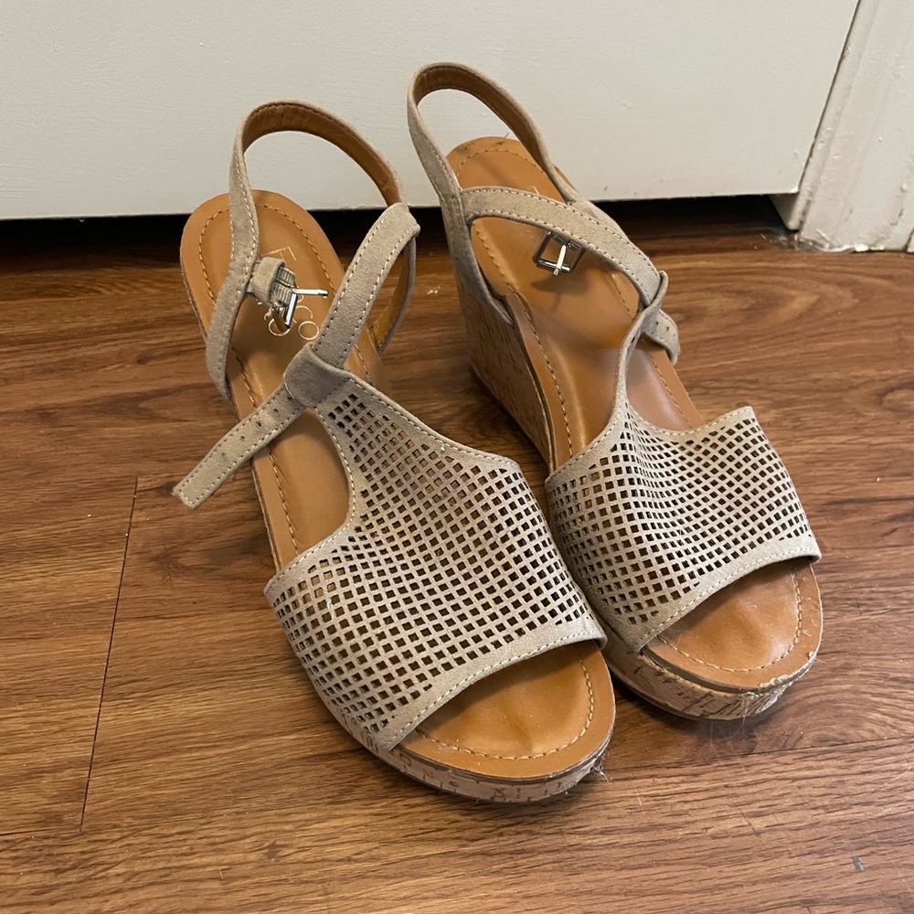 Franco Sarto Wedges